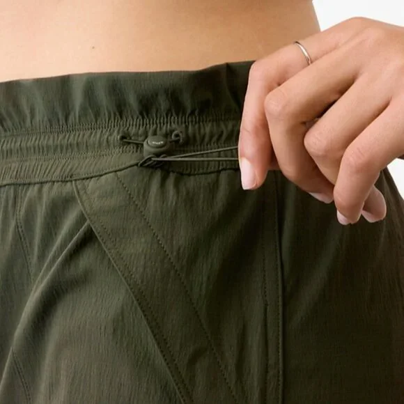 Athleta High Rise Pants Olive Size XS NWOT - Picture 3 of 6